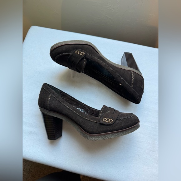 Vintage Y2K Style & Co Brown suede leather loafer heels 🤎 size 6.5 - Picture 3 of 8